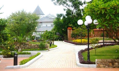 Mẫu biệt thự nhà vườn phong cách hiện đại đẹp nhất Việt Nam